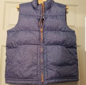 Boys size 8 Old Navy  puffer Vest